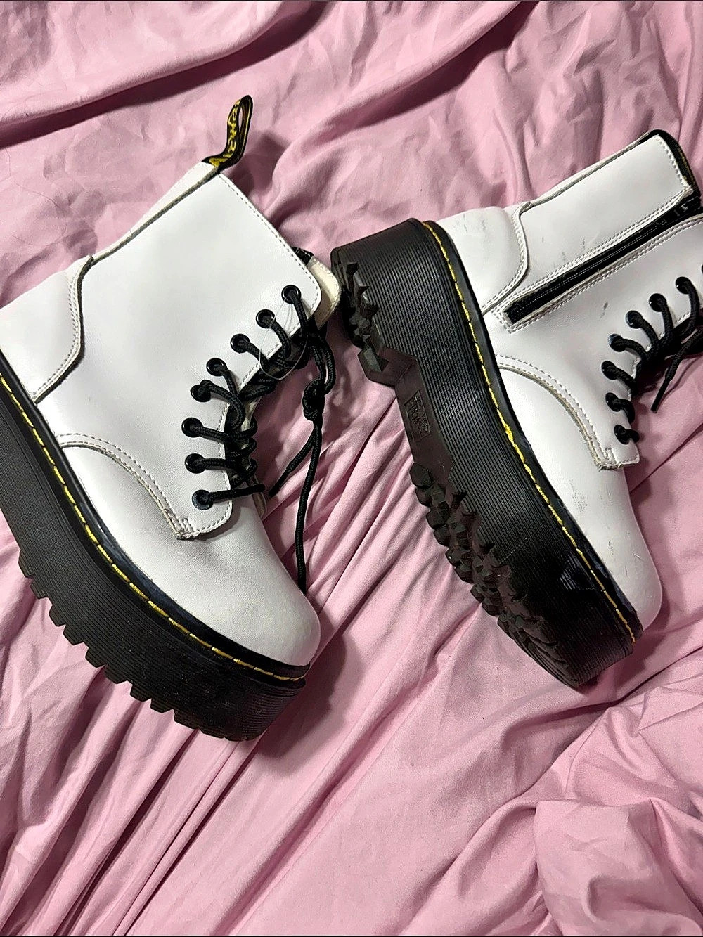 Dr. Martens Jadon Smooth Leather Platform Boots Platform Combat Boots in White &
